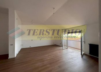 Foto 2 - Three-room apartment Via Santi Nazario e Celso
 
5, Suisio - photo 2