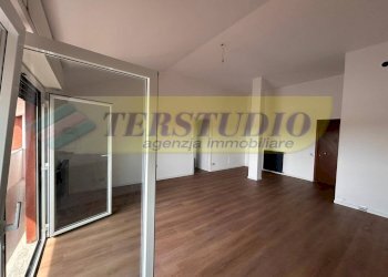 Foto 3 - Three-room apartment Via Santi Nazario e Celso
 
5, Suisio - photo 3