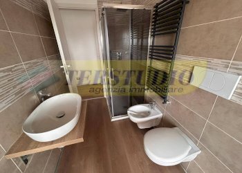 Foto 9 - Three-room apartment Via Santi Nazario e Celso
 
5, Suisio - photo 9