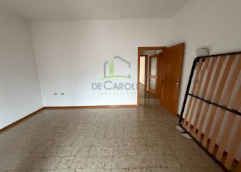 Foto 13 - Trilocale Viale Genova
 
36, Folignano - foto 13