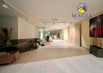 Foto 2 - Warehouse 72, San Benedetto del Tronto - photo 2