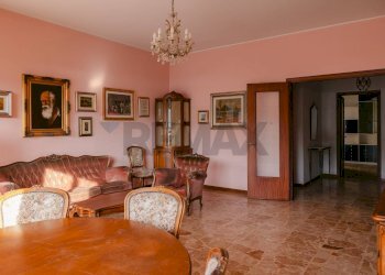 Sala da pranzo - Appartamento VIA NINO BIXIO
 
18, Agrate Brianza - foto 6