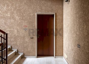 Scale - Appartamento VIA NINO BIXIO
 
18, Agrate Brianza - foto 39