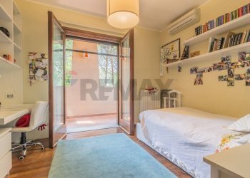 Camera / camera da letto - Villa via bonfanti innocente
 
10, Bosisio Parini - foto 20