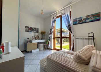 Soggiorno - Trilocale Via Roberto Stehli
 
94 C, Germignaga - foto 13