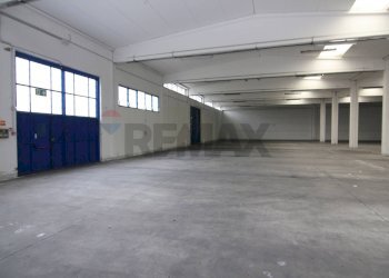 Parcheggio - Locale Commerciale via comolli
15, Arcisate - foto 22