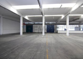 Parcheggio - Locale Commerciale via comolli
15, Arcisate - foto 24