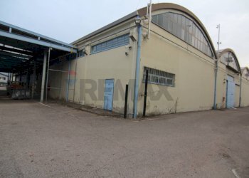 Casa all\'aperto - Locale Commerciale via comolli
15, Arcisate - foto 35