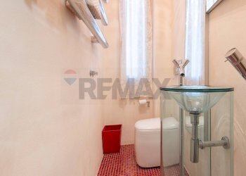Bagno - Villa Viale Ippodromo
 
1, Varese - foto 20