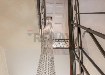 Scale - Villa Viale Ippodromo
 
1, Varese - foto 25