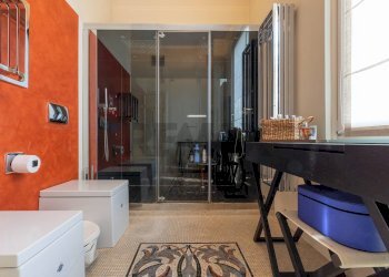 Bagno - Villa Viale Ippodromo
 
1, Varese - foto 29