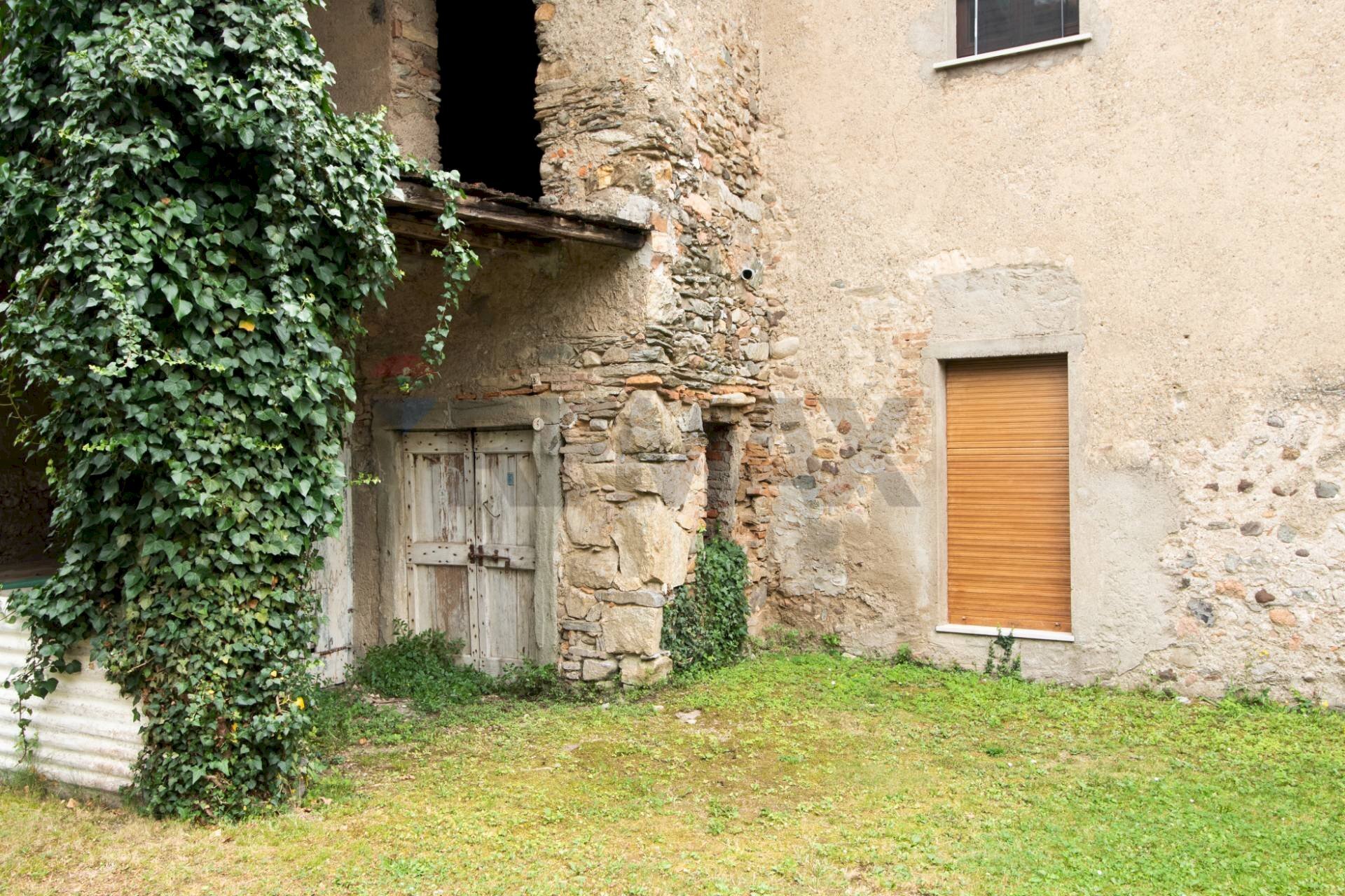 Casa all\'aperto - Rustic VIA CAVOUR
 
42, Cantello - photo 3
