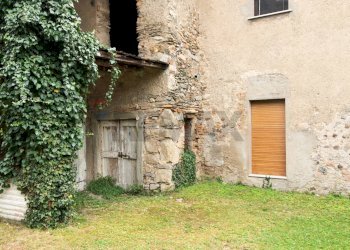 Casa all\'aperto - Rustico VIA CAVOUR
 
42, Cantello - foto 3