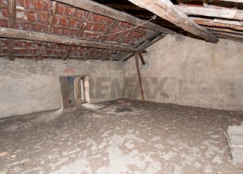 Stanza vuota - Rustico VIA CAVOUR
 
42, Cantello - foto 25