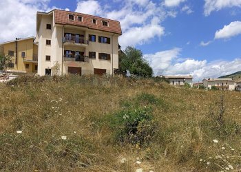 Edificio all\'aperto - Casa indipendente Via Pirandello
 
2, Campo di Giove - foto 2