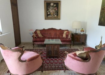 Soggiorno - Casa indipendente Via Pirandello
 
2, Campo di Giove - foto 8