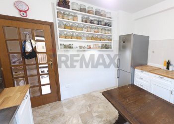 Cucina - Casa indipendente Via Pirandello
 
2, Campo di Giove - foto 26