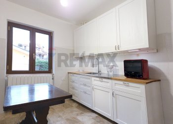 Cucina - Casa indipendente Via Pirandello
 
2, Campo di Giove - foto 27