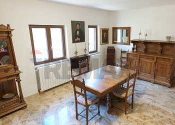 Sala da pranzo - Casa indipendente Via Pirandello
 
2, Campo di Giove - foto 33