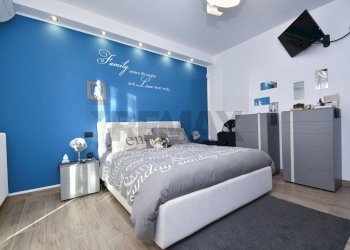 Camera / camera da letto - Quadrilocale Via Marchese di Casalotto
 
55, Aci Sant'Antonio - foto 7