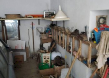 Dispensa di stoccaggio - Casa indipendente via virticchio
 
33, San Michele di Ganzaria - foto 15