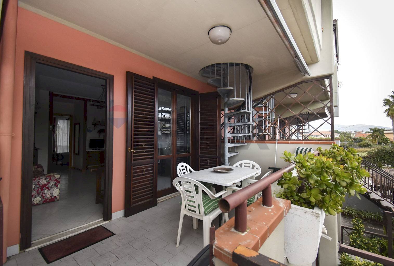 Terrazza - Two-room apartment Via Immacolata
 
126, Mascali - photo 3