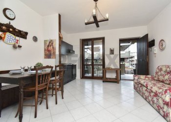 Sala da pranzo - Bilocale Via Immacolata
 
126, Mascali - foto 8