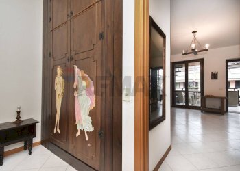 Hall / corridoio - Bilocale Via Immacolata
 
126, Mascali - foto 23