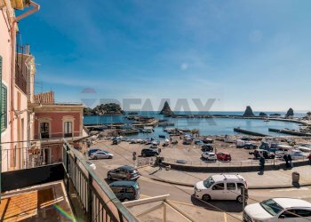 Vista dell\'acqua - Casa indipendente Vico Musumeci
 
7, Aci Castello - foto 1