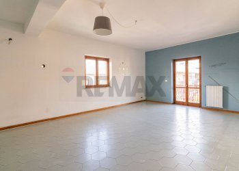 Stanza vuota - Quadrilocale Via Giorgio La Pira
 
9, Mascalucia - foto 1