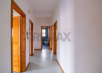 Hall / corridoio - Quadrilocale Via Giorgio La Pira
 
9, Mascalucia - foto 5