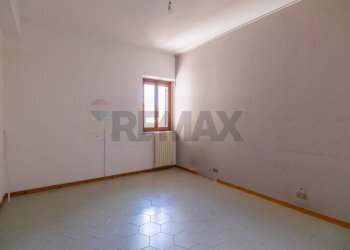 Stanza vuota - Quadrilocale Via Giorgio La Pira
 
9, Mascalucia - foto 11