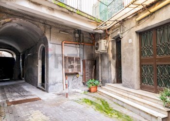 Edificio all\'aperto - Ufficio Via Etnea
 
590, Catania - foto 21