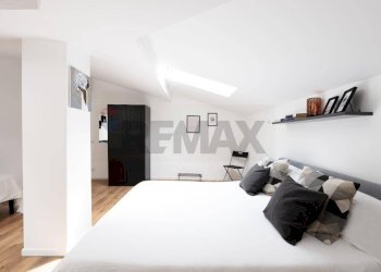 Camera / camera da letto - Appartamento Via Signore Ritrovato
 
2, Catania - foto 31