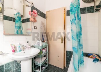 Bagno - Trilocale Via Pietro Castelli
 
69, Messina - foto 11