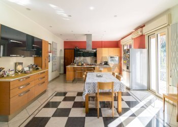 Cucina - Appartamento Via Pietro Castelli
 
69, Messina - foto 3