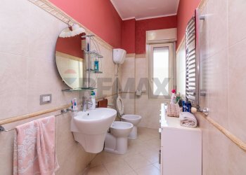 Bagno - Appartamento Via Pietro Castelli
 
69, Messina - foto 11