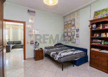 Camera / camera da letto - Appartamento Via Pietro Castelli
 
69, Messina - foto 14