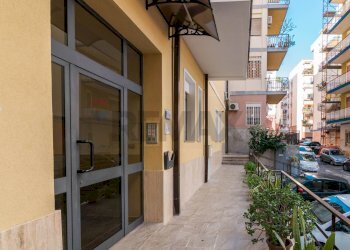 Balcone - Appartamento Via Pietro Castelli
 
69, Messina - foto 34