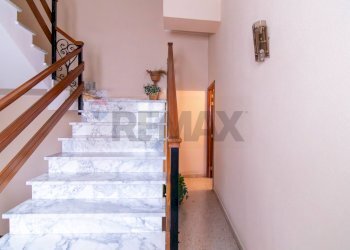 Scale - Casa indipendente Via Gessai
 
60, Paterno - foto 12