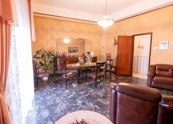 Sala da pranzo - Casa indipendente Via Gessai
 
60, Paterno - foto 14