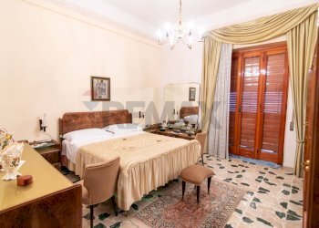 Camera / camera da letto - Casa indipendente Via Gessai
 
60, Paterno - foto 22