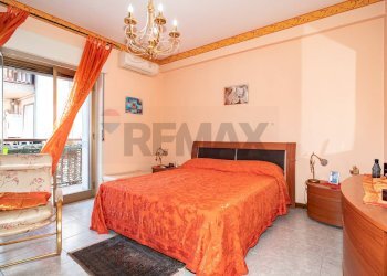 Camera / camera da letto - Quadrilocale viale della regione
 
2, Camporotondo Etneo - foto 11