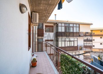 Balcone - Quadrilocale viale della regione
 
2, Camporotondo Etneo - foto 13