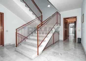 Scale - Quadrilocale viale della regione
 
2, Camporotondo Etneo - foto 15