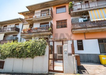 Edificio all\'aperto - Quadrilocale viale della regione
 
2, Camporotondo Etneo - foto 18