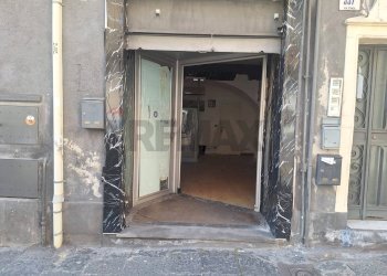 Parcheggio - Shop Via Etnea
 
535, Catania - photo 2