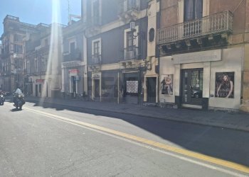 Edificio all\'aperto - Shop Via Etnea
 
535, Catania - photo 11