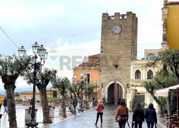 Edificio all\'aperto - Trilocale Corso Umberto I, Taormina - foto 1