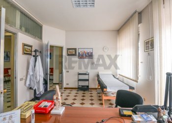 Ufficio - Trilocale via Principe Umberto
 
207, Caltagirone - foto 9